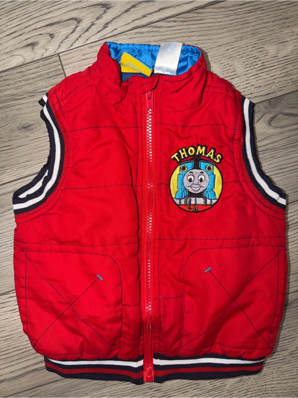 Y2K 2006 Thomas the train vest size 24 months